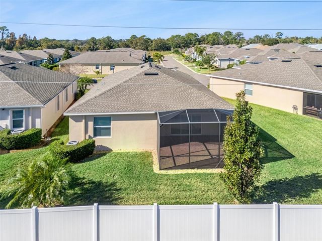 2733 ATTWATER LOOP, Winter Haven, FL 33884