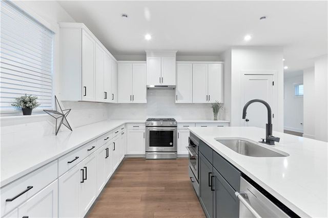 648 Avondale Park Circle, Decatur, GA 30032