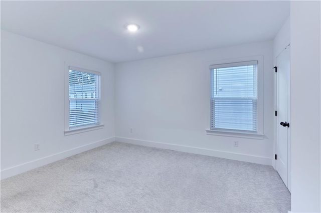 648 Avondale Park Circle, Decatur, GA 30032
