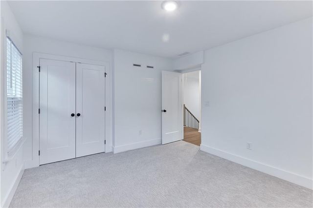648 Avondale Park Circle, Decatur, GA 30032