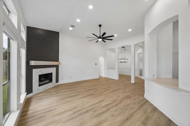 1205 Pine Field, Pearland, TX 77581