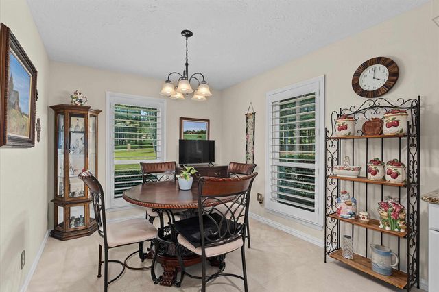 405 Sandy Ln, Henderson, TX 75652