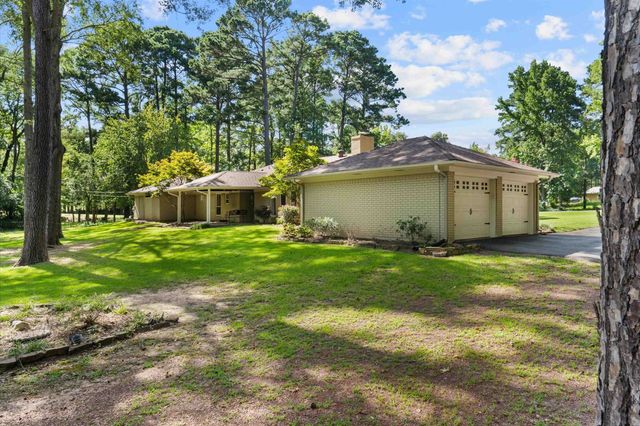 405 Sandy Ln, Henderson, TX 75652