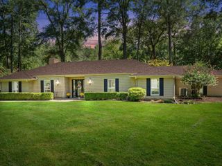 405 Sandy Ln, Henderson, TX 75652