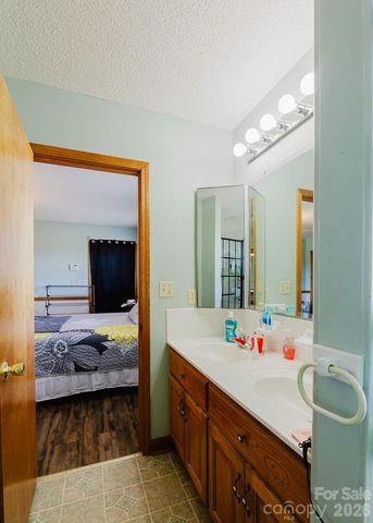 32497 Guard Road, Albemarle, NC 28001