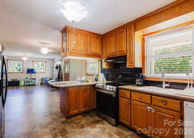 32497 Guard Road, Albemarle, NC 28001