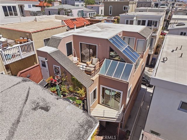 222 24th Street, Manhattan Beach, CA 90266