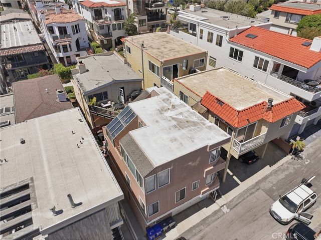 222 24th Street, Manhattan Beach, CA 90266