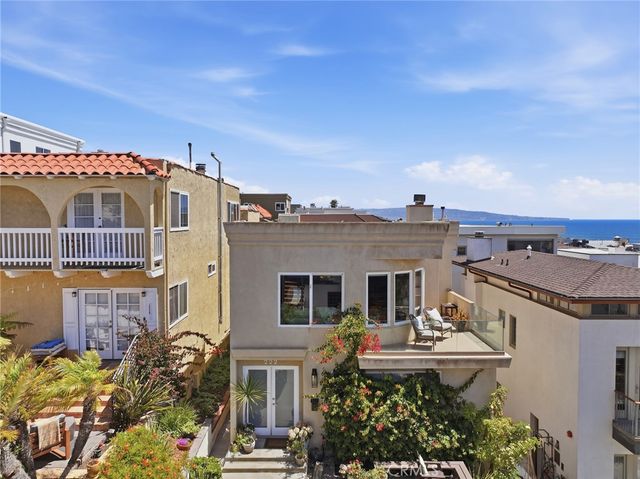 222 24th Street, Manhattan Beach, CA 90266