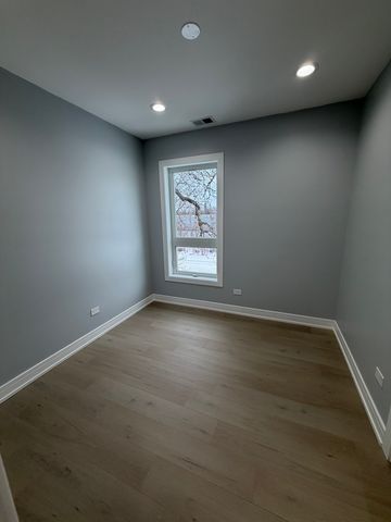 2622 W Adams Street 2, Chicago, IL 60612