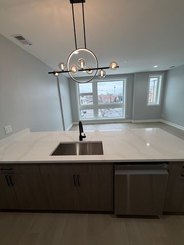 2622 W Adams Street 2, Chicago, IL 60612