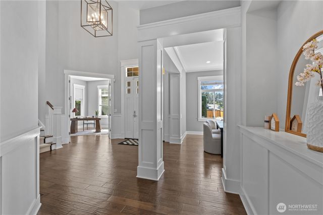 2424 108th Avenue NE, Bellevue, WA 98004