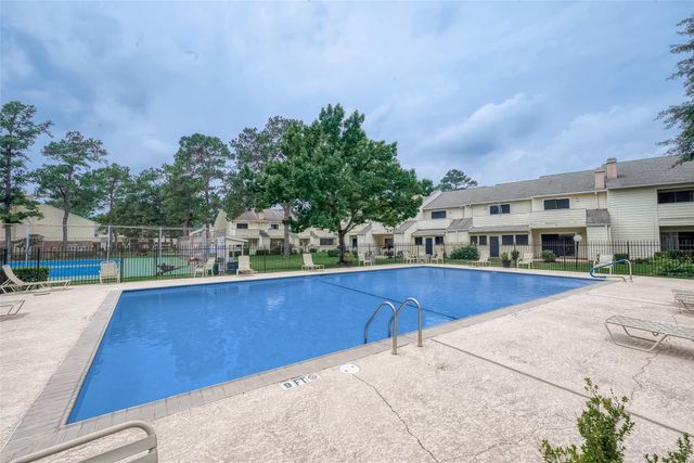 14515 Wunderlich Drive 610, Houston, TX 77069