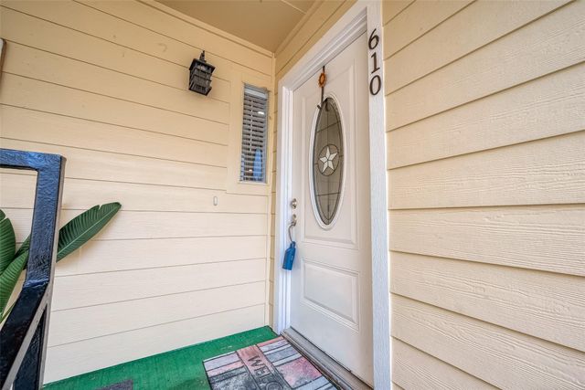 14515 Wunderlich Drive 610, Houston, TX 77069