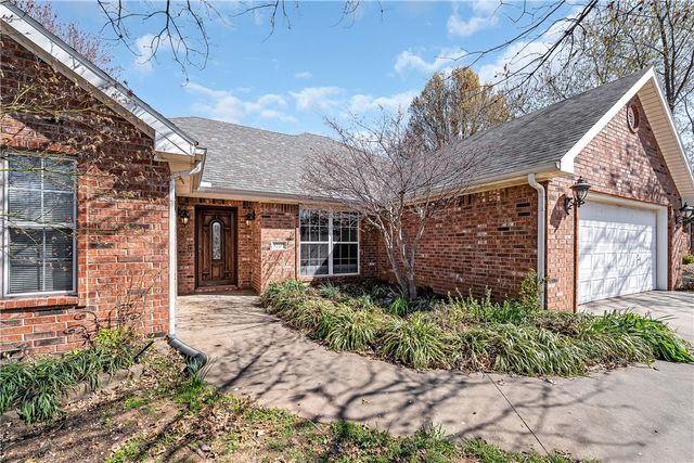 12032 Riviera Place, Farmington, AR 72730