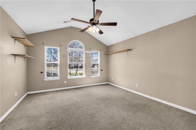 12032 Riviera Place, Farmington, AR 72730