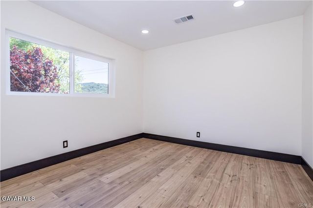 42640 Ranch Club Road, Lake Hughes, CA 93532