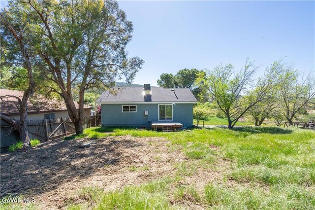 42640 Ranch Club Road, Lake Hughes, CA 93532