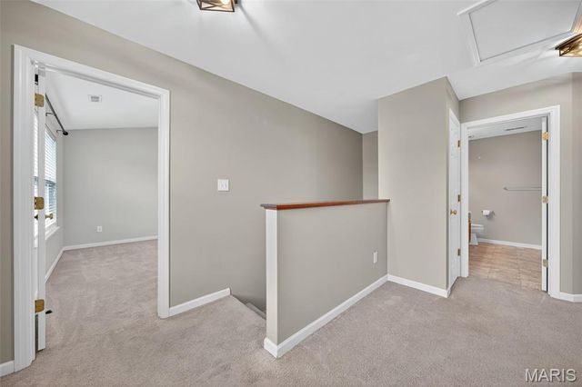 221 Pecan Bluffs Drive, Wentzville, MO 63385