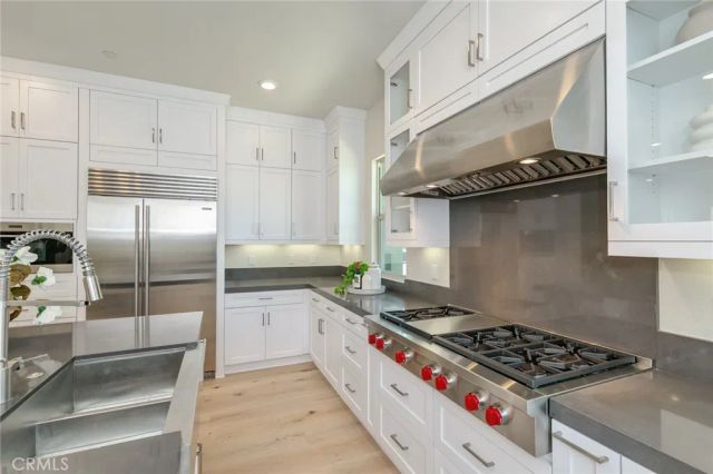 56 Chasma, Irvine, CA 92618