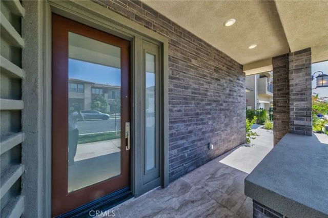 56 Chasma, Irvine, CA 92618
