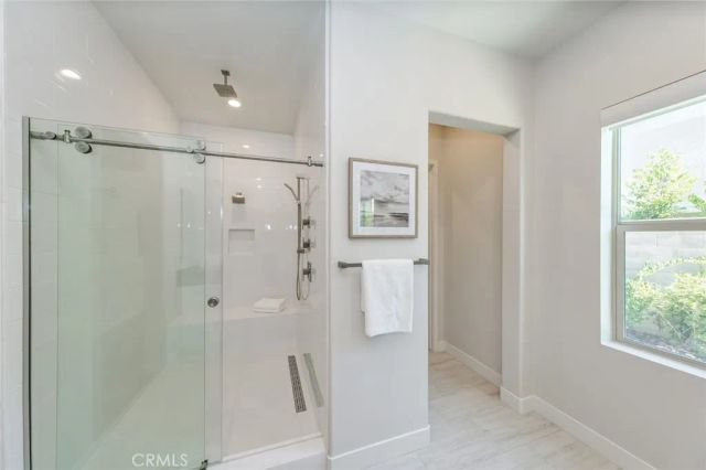 56 Chasma, Irvine, CA 92618