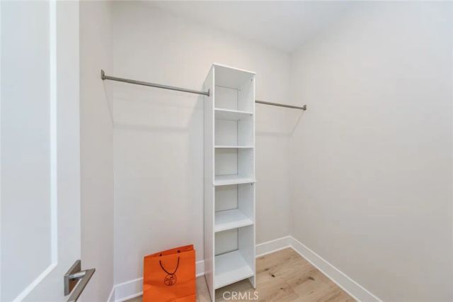 56 Chasma, Irvine, CA 92618