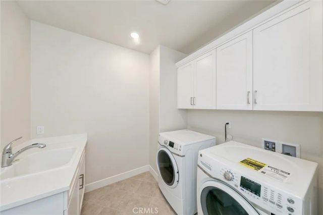 56 Chasma, Irvine, CA 92618