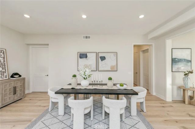 56 Chasma, Irvine, CA 92618