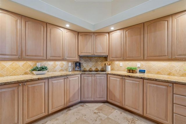 5212 GOLF LINKS BOULEVARD, Zephyrhills, FL 33541