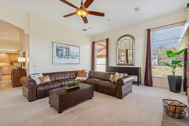 5212 GOLF LINKS BOULEVARD, Zephyrhills, FL 33541