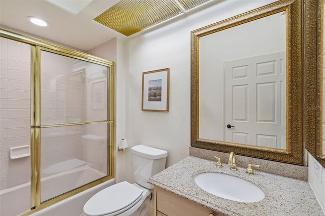 5212 GOLF LINKS BOULEVARD, Zephyrhills, FL 33541