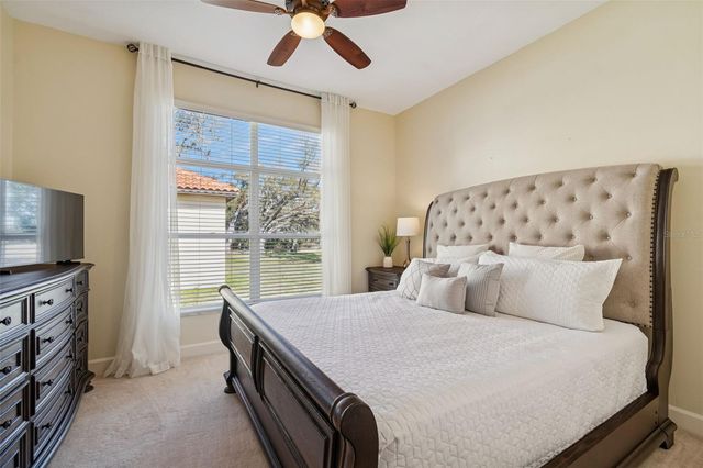 5212 GOLF LINKS BOULEVARD, Zephyrhills, FL 33541