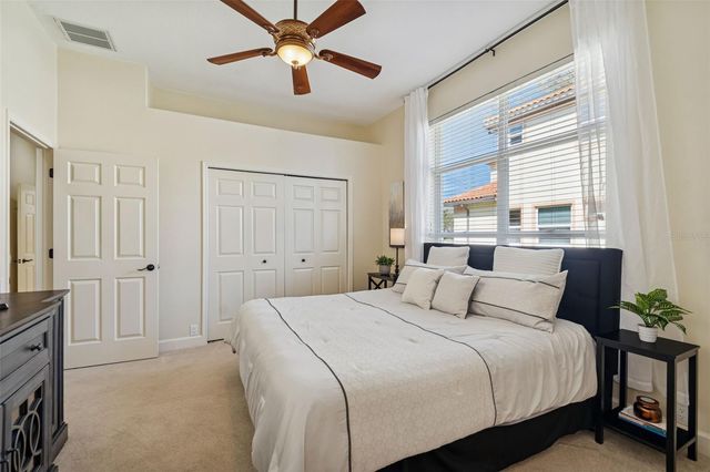 5212 GOLF LINKS BOULEVARD, Zephyrhills, FL 33541