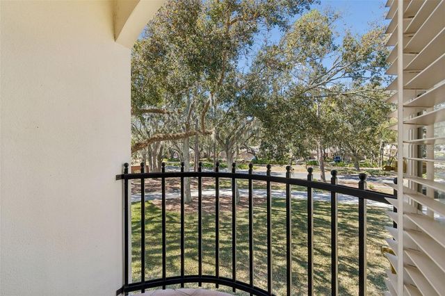 5212 GOLF LINKS BOULEVARD, Zephyrhills, FL 33541