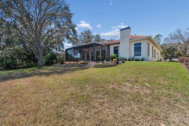 5212 GOLF LINKS BOULEVARD, Zephyrhills, FL 33541