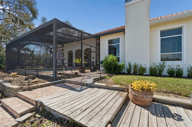 5212 GOLF LINKS BOULEVARD, Zephyrhills, FL 33541