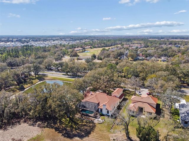 5212 GOLF LINKS BOULEVARD, Zephyrhills, FL 33541