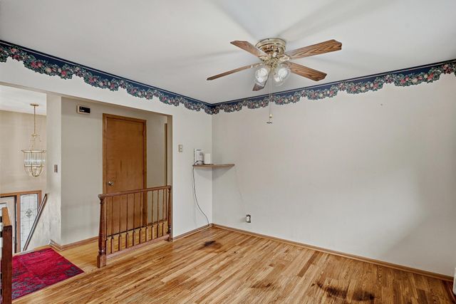 1885 Manton Street, Maplewood, MN 55109