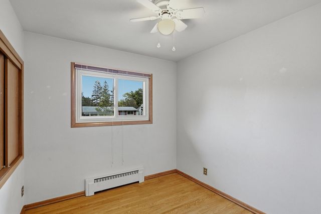 1885 Manton Street, Maplewood, MN 55109