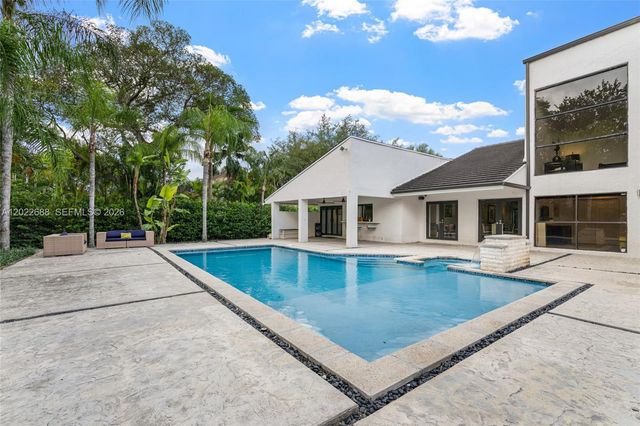 17125 SW 80th Court, Palmetto Bay, FL 33157