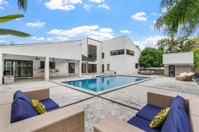 17125 SW 80th Court, Palmetto Bay, FL 33157