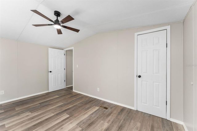 102 TREE FARM ROAD, Hawthorne, FL 32640