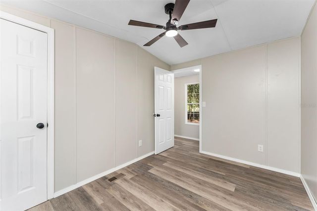 102 TREE FARM ROAD, Hawthorne, FL 32640