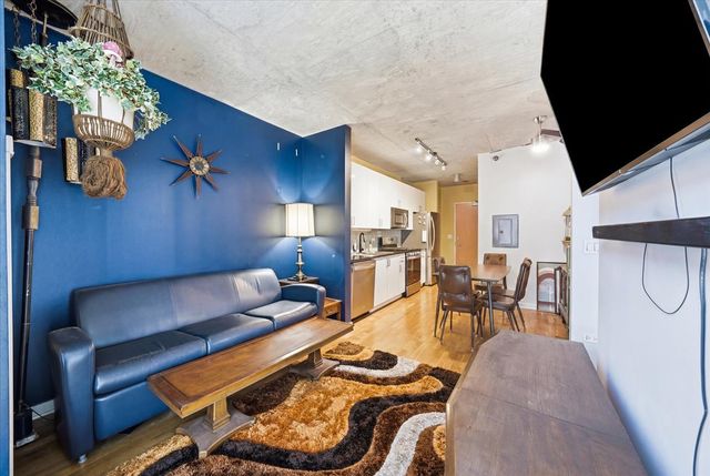 611 S Wells Street 1110, Chicago, IL 60607