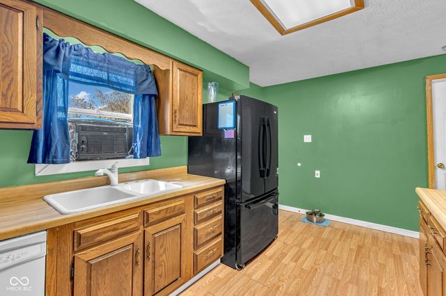 655 Barrett Street, Danville, IN 46122