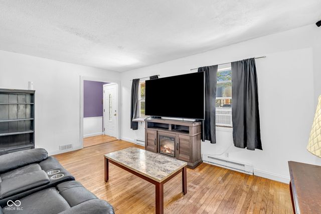 655 Barrett Street, Danville, IN 46122