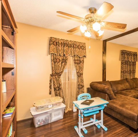 13 Sandlefoot Cv, North Little Rock, AR 72117