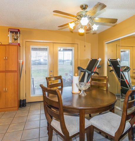 13 Sandlefoot Cv, North Little Rock, AR 72117