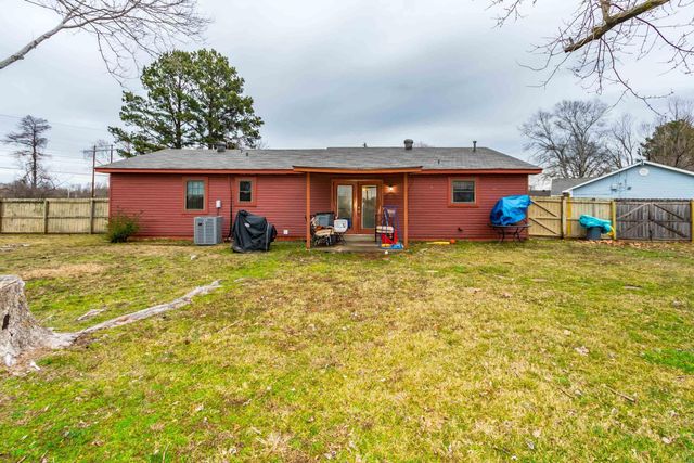 13 Sandlefoot Cv, North Little Rock, AR 72117